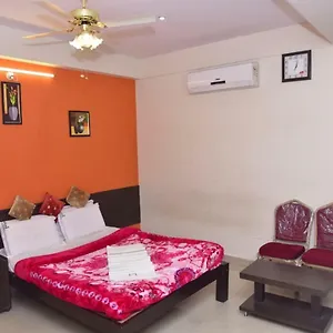 Raj Residency 2*, Mysore India